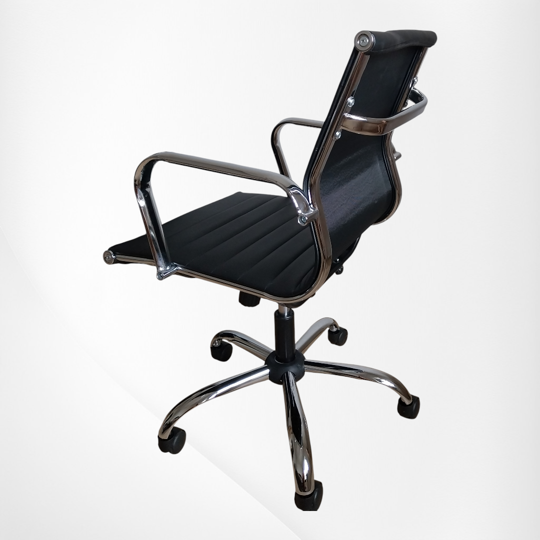 Stranski pogled na pisarniški stol Zena S