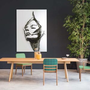 Moderna jedilnica z dizajnerskimi stoli Accento. Dizajnerski stol Accento ska