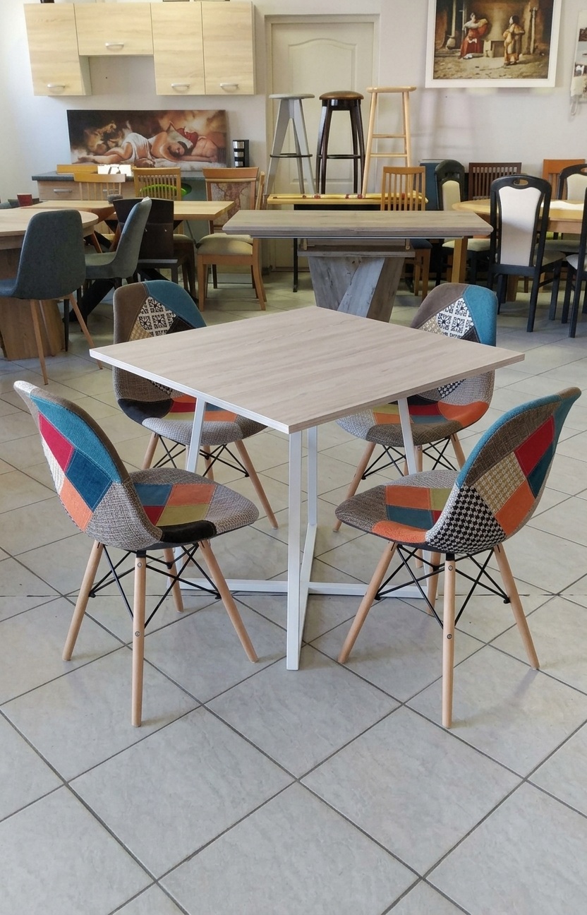 Jedilni set Patchwork miza 90x90 iveral mat hrast in 4 pisani stoli Outlet Rimex